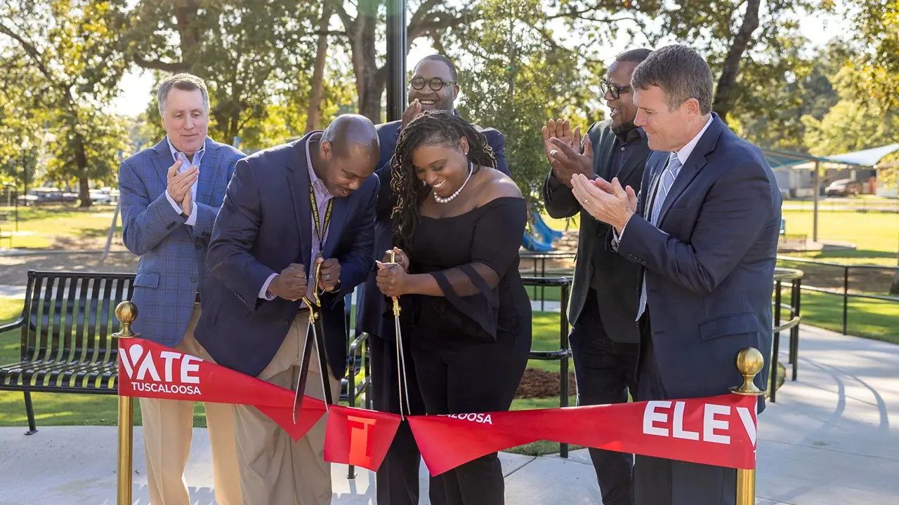 Kaulton Park Ribbon Cutting